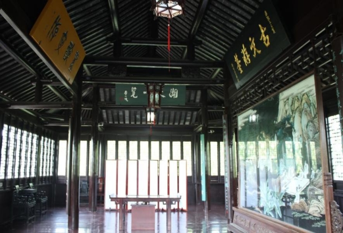 主体楼二楼